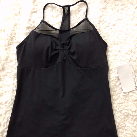 Fabletics Performance Tank - Picture 2 of 8